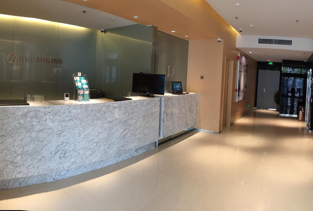 Jinjiang Inn Zhenzhou High-Tech Zone Wutong Street Zhengzhou Bagian luar foto